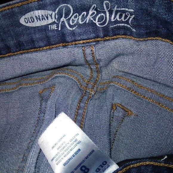 Old Navy Rockstar Size 8 Low Rise Ankle Zip Dark Wash - Picture 4 of 4